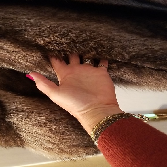 Raccoon Full Length Vintage Fur Coat - Picture 5 of 11